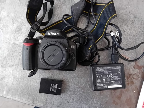 Nikon d40 corpo macchina 2 - nikon, d40,